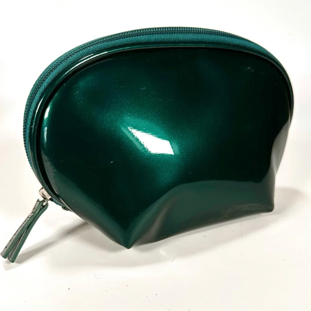 La Mer Green Make up/Cosmetic Bag